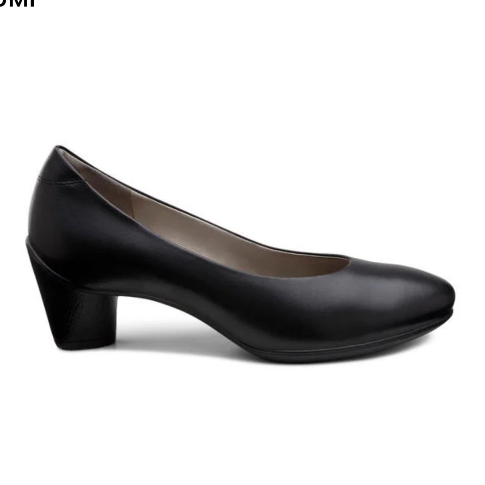 Ecco Sculptured 45 Plain Pumps
